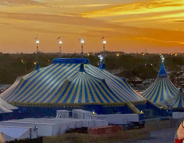 Quels sont les événements pour lesquels la location de chapiteaux est populaire dans cette nouvelle ère ?